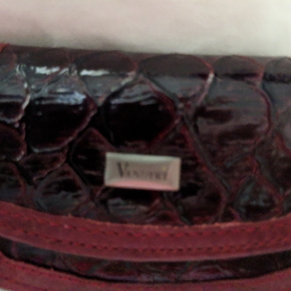 Mini Maroon Wallet - Picture 5 of 7